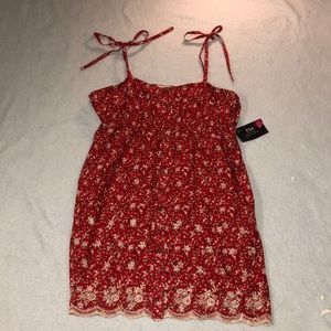 Women’s flower pattern dress